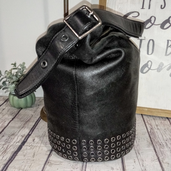 💲 SOLD 💲 - Picture 6 of 12